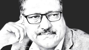 Rising Kashmir editor-in-chief Shujaat Bukhari and his two personal security officers were shot dead near his office in Srinagar on Thursday.(Rising Kashmir) Rising Kashmir editor-in-chief Shujaat Bukhari and his two personal security officers were shot dead near his office in Srinagar on Thursday.(Rising Kashmir)