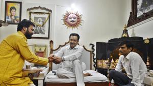 Asked about his rumoured wealth, his Bentley and his Rolex watches, Bhaiyyu Maharaj responded, ‘If you don’t know how to earn wealth, how you will guide others on that path’.(Raj K Raj / HT Photo) Asked about his rumoured wealth, his Bentley and his Rolex watches, Bhaiyyu Maharaj responded, ‘If you don’t know how to earn wealth, how you will guide others on that path’.(Raj K Raj / HT Photo)