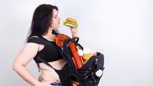 Simple lifestyle changes like eating home food and avoiding outside meals can help you become healthier and lose weight.(Shutterstock) Simple lifestyle changes like eating home food and avoiding outside meals can help you become healthier and lose weight.(Shutterstock)