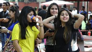 Shri Ram College of Commerce (SRCC) on Monday released its first cut-off for Economics and BCom Honours for the 2018-19 academic year.(HT file) Shri Ram College of Commerce (SRCC) on Monday released its first cut-off for Economics and BCom Honours for the 2018-19 academic year.(HT file)