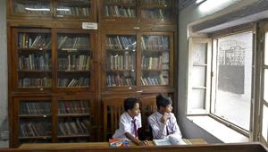 A committee of parliamentarians had previously flagged the rise in dropout rates among Scheduled Caste children from 18.66% in 2013-14 to 19.36% in 2014-15.(Ravi Choudhary/HT File Photo) A committee of parliamentarians had previously flagged the rise in dropout rates among Scheduled Caste children from 18.66% in 2013-14 to 19.36% in 2014-15.(Ravi Choudhary/HT File Photo)