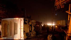 There were 20 passengers on board when the bus hit the flyover on Friday.(BACHCHAN KUMAR/HT) There were 20 passengers on board when the bus hit the flyover on Friday.(BACHCHAN KUMAR/HT)