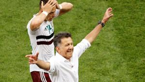Get highlights of the match between South Korea and Mexico here. Mexico make it two wins out of two in Group F.(REUTERS) Get highlights of the match between South Korea and Mexico here. Mexico make it two wins out of two in Group F.(REUTERS)
