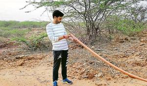 It will take Rs 70,000 to fix the pipeline from six locations.(Leena Dhankhar/HT) It will take Rs 70,000 to fix the pipeline from six locations.(Leena Dhankhar/HT)