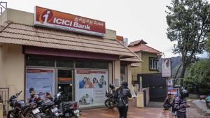 An ICICI Bank Ltd. branch stands in Ooty, Tamil Nadu.(Dhiraj Singh/Bloomberg) An ICICI Bank Ltd. branch stands in Ooty, Tamil Nadu.(Dhiraj Singh/Bloomberg)