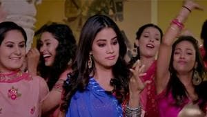 Dhadak revives Sairat’s popular song Zingaat as Janhvi Kapoor and Ishaan Khatter match steps to the peppy rhythm. Dhadak revives Sairat’s popular song Zingaat as Janhvi Kapoor and Ishaan Khatter match steps to the peppy rhythm.