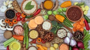 Carbs in diet: Good sources of carb include oatmeal, brown rice, sweet potatoes, whole wheat bread, whole wheat pasta, quinoa and pumpkin.(Shutterstock) Carbs in diet: Good sources of carb include oatmeal, brown rice, sweet potatoes, whole wheat bread, whole wheat pasta, quinoa and pumpkin.(Shutterstock)