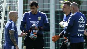 Argentina's coach Jorge Sampaoli (L) talks to goalkeepers Nahuel Guzman (2L) Franco Armani and Wilfredo Caballero (R) during a training session at the team's base camp in Bronnitsy, on June 29, 2018 on the eve of the team's round of sixteen match vs France at the 2018 FIFA World Cup.(AFP) Argentina's coach Jorge Sampaoli (L) talks to goalkeepers Nahuel Guzman (2L) Franco Armani and Wilfredo Caballero (R) during a training session at the team's base camp in Bronnitsy, on June 29, 2018 on the eve of the team's round of sixteen match vs France at the 2018 FIFA World Cup.(AFP)