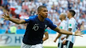 Kylian Mbappe became the first teenager since Pele in 1958 to score at least two goals in a World Cup match.(REUTERS) Kylian Mbappe became the first teenager since Pele in 1958 to score at least two goals in a World Cup match.(REUTERS)