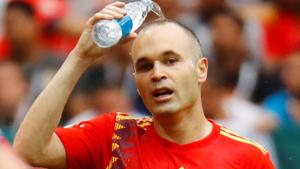 Andres Iniesta retired from international football after Spain lost to Russia in the FIFA World Cup 2018 on Sunday.(REUTERS) Andres Iniesta retired from international football after Spain lost to Russia in the FIFA World Cup 2018 on Sunday.(REUTERS)