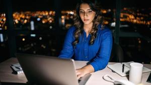 Long working hours might prompt a chronic stress response in the body, thus, increasing the risk of hormonal abnormalities and insulin resistance.(Shutterstock) Long working hours might prompt a chronic stress response in the body, thus, increasing the risk of hormonal abnormalities and insulin resistance.(Shutterstock)