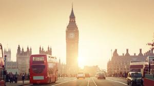 Westminster Bridge at sunset.(Shutterstock) Westminster Bridge at sunset.(Shutterstock)