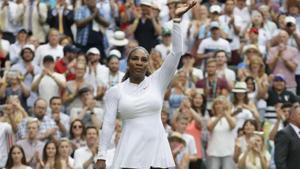 Serena Williams waves as she celebrates defeating Bulgaria's Viktoriya Tomova at Wimbledon on Wednesday.(AP) Serena Williams waves as she celebrates defeating Bulgaria's Viktoriya Tomova at Wimbledon on Wednesday.(AP)