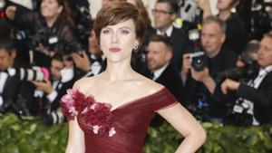 Actor Scarlett Johansson arrives at the Metropolitan Museum of Art Costume Institute Gala (Met Gala).(REUTERS) Actor Scarlett Johansson arrives at the Metropolitan Museum of Art Costume Institute Gala (Met Gala).(REUTERS)