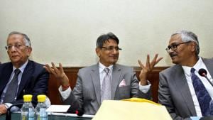 The Supreme Court could review the ‘one state, one vote’ and ‘cooling off’ clauses and the order is expected after two weeks.(Hindustan Times) The Supreme Court could review the ‘one state, one vote’ and ‘cooling off’ clauses and the order is expected after two weeks.(Hindustan Times)