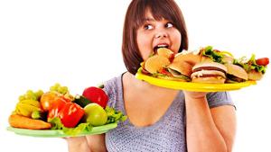 Belly fat: Fitness experts suggest that you should focus on burning belly fat than calories to stay fit and healthy in old age.(Shutterstock) Belly fat: Fitness experts suggest that you should focus on burning belly fat than calories to stay fit and healthy in old age.(Shutterstock)