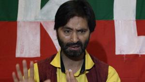 Jammu Kashmir Liberation Front (JKLF) chairman Yasin Malik speaks during a press conference in Srinagar.(HT File Photo) Jammu Kashmir Liberation Front (JKLF) chairman Yasin Malik speaks during a press conference in Srinagar.(HT File Photo)