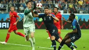 Belgium's Thibaut Courtois makes a save from France's Olivier Giroud and Blaise Matuidi in FIFA World Cup 2018 semi-final.(REUTERS) Belgium's Thibaut Courtois makes a save from France's Olivier Giroud and Blaise Matuidi in FIFA World Cup 2018 semi-final.(REUTERS)