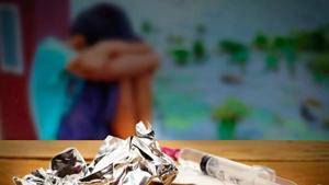 15-year-old boy returns home after spending 45 days in the Red Cross de-addiction centre. 15-year-old boy returns home after spending 45 days in the Red Cross de-addiction centre.