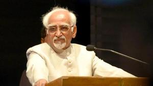 Former vice president Hamid Ansari said law recognises that each community can have its own rules.(HT Photo) Former vice president Hamid Ansari said law recognises that each community can have its own rules.(HT Photo)