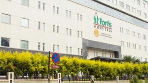 A bidding war for cash-strapped Fortis kicked off earlier this year after its founders, brothers Malvinder and Shivinder Singh, lost their shareholding due to debt, and allegations that the Singhs had improperly taken funds from the company.(Getty Images) A bidding war for cash-strapped Fortis kicked off earlier this year after its founders, brothers Malvinder and Shivinder Singh, lost their shareholding due to debt, and allegations that the Singhs had improperly taken funds from the company.(Getty Images)