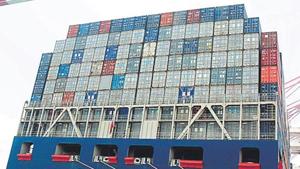 During April-June this fiscal, exports rose by 14.21% to $82.47 billion.(File Photo) During April-June this fiscal, exports rose by 14.21% to $82.47 billion.(File Photo)