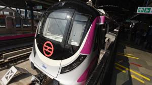 Services were disrupted on the Delhi Metro’s Magenta line on Friday.(Virendra Singh Gosain/HT File Photo) Services were disrupted on the Delhi Metro’s Magenta line on Friday.(Virendra Singh Gosain/HT File Photo)