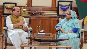 Union home minister Rajnath Singh meets Bangladesh Prime Minister Sheikh Hasina, in Dhaka on July 14.(PTI Photo) Union home minister Rajnath Singh meets Bangladesh Prime Minister Sheikh Hasina, in Dhaka on July 14.(PTI Photo)