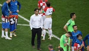 Croatia's coach Zlatko Dalic reacts among his players at the end of the FIFA World Cup 2018 final against France.(AFP) Croatia's coach Zlatko Dalic reacts among his players at the end of the FIFA World Cup 2018 final against France.(AFP)