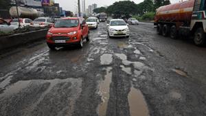 This year, the mandals will start getting the idols from August 15.(HT Photo)