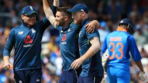 England beat India to win the three-match ODI series 2-1 in Headingley. Get live cricket score of India vs. England, 3rd ODI, Headingley, here.(AFP) England beat India to win the three-match ODI series 2-1 in Headingley. Get live cricket score of India vs. England, 3rd ODI, Headingley, here.(AFP)