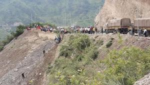 Rescue workers at the site of the accident.(HT Photo) Rescue workers at the site of the accident.(HT Photo)