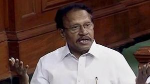 AIADMK leader M Thambidurai speaks in the Lok Sabha in New Delhi.(PTI Photo)
