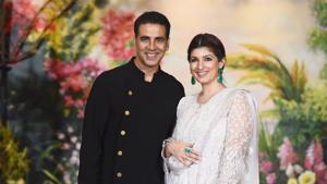 Akshay Kumar and Twinkle Khanna pose for a picture during the wedding reception of Sonam Kapoor and Anand Ahuja in Mumbai on May 8, 2018.(AFP) Akshay Kumar and Twinkle Khanna pose for a picture during the wedding reception of Sonam Kapoor and Anand Ahuja in Mumbai on May 8, 2018.(AFP)