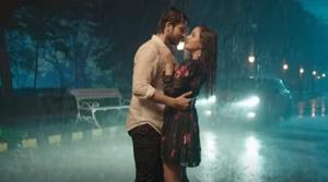 Bigg Boss stars Raiza Wilson and Harish Kalyan will be seen in Pyaar Prema Kadhal. Bigg Boss stars Raiza Wilson and Harish Kalyan will be seen in Pyaar Prema Kadhal.