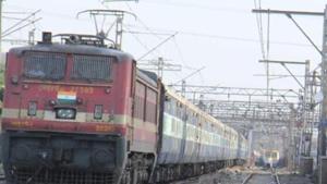 RRB CBT for group C posts: Candidates will have to answer 75 multiple choice questions within 60 minutes - 80 minutes will be given to eligible persons with disability candidates accompanied with a writer.(Hindustan Times) RRB CBT for group C posts: Candidates will have to answer 75 multiple choice questions within 60 minutes - 80 minutes will be given to eligible persons with disability candidates accompanied with a writer.(Hindustan Times)