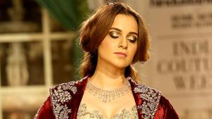 Kangana Ranaut walks the ramp for designer Anju Modi at the India Couture Week.(Raajessh Kashyap/HT Photo) Kangana Ranaut walks the ramp for designer Anju Modi at the India Couture Week.(Raajessh Kashyap/HT Photo)