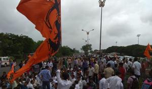 The Maratha protests in the state turned violent on Wednesday.(HT Photo) The Maratha protests in the state turned violent on Wednesday.(HT Photo)