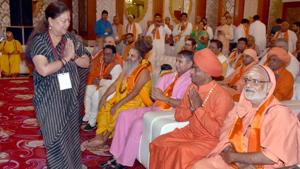 CM Vasundhara Raje greets saints during a felicitation ceremony in Jaipur a few months ago.(HT File)