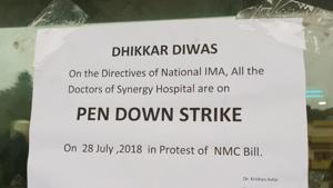 A notice put up by protesting doctors in Dehradun.(HT Photo) A notice put up by protesting doctors in Dehradun.(HT Photo)