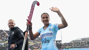 Sjoerd Marijne of India and Rani of India wave to the fans during the Pool B game between India and USA of the FIH Womens Hockey World Cup at Lee Valley Hockey and Tennis Centre.(Getty Images)