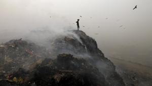 The civic agency has awarded the contract to Essel Group, which will be establishing the plant on 12 acres, next to the Bhalswa landfill.(Sanchit Khanna/HT File) The civic agency has awarded the contract to Essel Group, which will be establishing the plant on 12 acres, next to the Bhalswa landfill.(Sanchit Khanna/HT File)