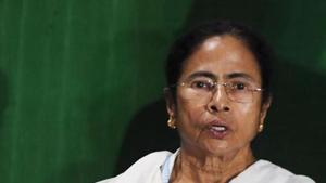 West Bengal chief minister and Trinamool Congress Party (TMC) chief Mamata Banerjee enjoys a cup of tea as she inspects the arrangements eve of the TMC rally, in Kolkata on July 20, 2018. This annual event will be held to commemorate the 13 activists killed by security forces on July 21, 1993 during a West Bengal Youth Congress rally. / AFP PHOTO / Dibyangshu SARKAR(AFP) West Bengal chief minister and Trinamool Congress Party (TMC) chief Mamata Banerjee enjoys a cup of tea as she inspects the arrangements eve of the TMC rally, in Kolkata on July 20, 2018. This annual event will be held to commemorate the 13 activists killed by security forces on July 21, 1993 during a West Bengal Youth Congress rally. / AFP PHOTO / Dibyangshu SARKAR(AFP)