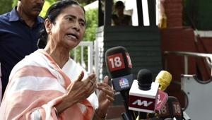 West Bengal chief minister Mamata Banerjee speaks to the media after attending a meeting with Congress leader Sonia Gandhi in New Delhi on Wednesday.(Mohd Zakir/HT Photo) West Bengal chief minister Mamata Banerjee speaks to the media after attending a meeting with Congress leader Sonia Gandhi in New Delhi on Wednesday.(Mohd Zakir/HT Photo)