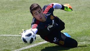 Kepa Arrizabalaga attends a training session at Krasnodar Academy.(AFP) Kepa Arrizabalaga attends a training session at Krasnodar Academy.(AFP)