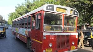 A division bench of justices Naresh Patil and Girish Kulkarni said private tourist buses plying without any speed regulation are “playing with people’s lives”.(HT/Picture for representation) A division bench of justices Naresh Patil and Girish Kulkarni said private tourist buses plying without any speed regulation are “playing with people’s lives”.(HT/Picture for representation)