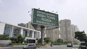 The apex court had earlier reserved its order on “interim reliefs” sought by various stakeholders, including the home buyers of JIL, JAL, banks and financial institutions and the Insolvency Resolution Professional (IRP).(Sunil Ghosh / Hindustan Times) The apex court had earlier reserved its order on “interim reliefs” sought by various stakeholders, including the home buyers of JIL, JAL, banks and financial institutions and the Insolvency Resolution Professional (IRP).(Sunil Ghosh / Hindustan Times)
