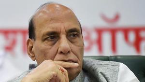 Rajnath Singh said Chief Minister Pinarayi Vijayan on Kerala floods but “it could not happen”.(PTI) Rajnath Singh said Chief Minister Pinarayi Vijayan on Kerala floods but “it could not happen”.(PTI)