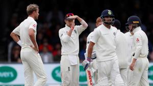 Cricket - England v India - Second Test - Lord’s, London, Britain - August 12, 2018 England's Joe Root signals to review a decision on India's Virat Kohli Action(Action Images via Reuters)