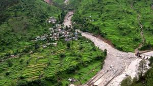 The national highway 107, connecting Rishikesh to Kedarnath, was blocked due to a landslide.(AFP/File Photo) The national highway 107, connecting Rishikesh to Kedarnath, was blocked due to a landslide.(AFP/File Photo)